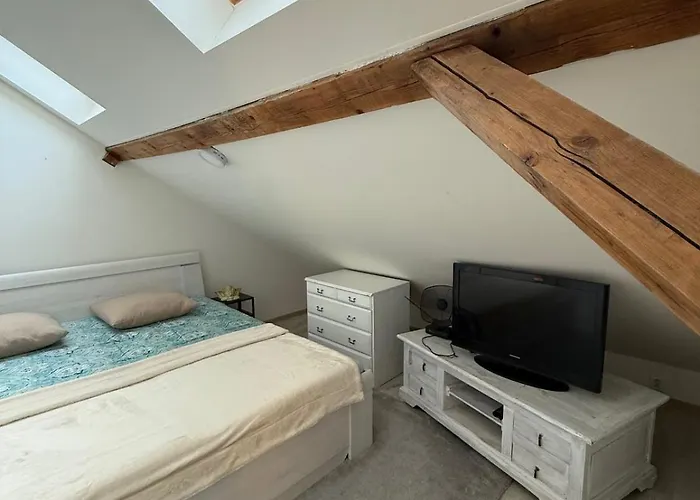 شقة Maisonette In The Historical Center Of *